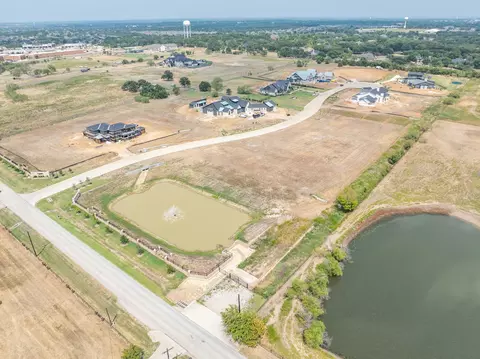 2012 High Meadow Ct, Bartonville, TX 76226