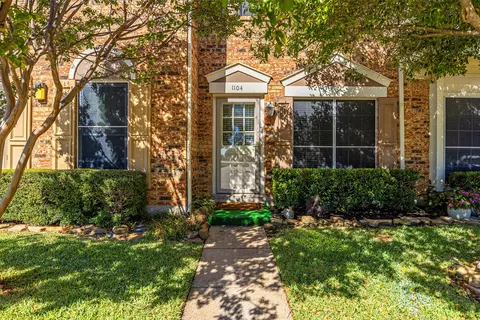 3801 14th St #1104, Plano, TX 75074