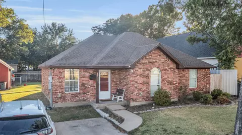 603 SW Main St, Ennis, TX 75119