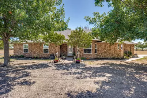 11421 Jennifer Cir, Sanger, TX 76266