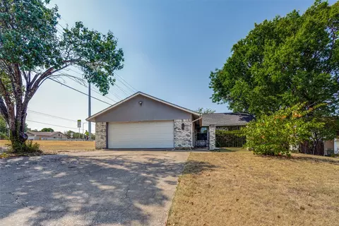 3520 18th St, Plano, TX 75074