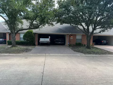 103 Garden Gate Dr, Red Oak, TX 75154