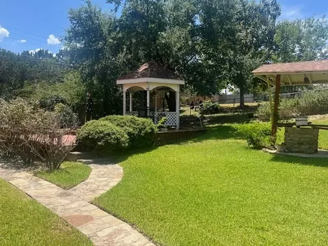 101 Lane Ave, Whitney, TX 76692