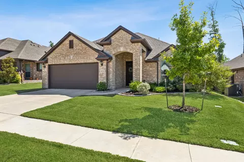 634 Franklin Ln, Lavon, TX 75166