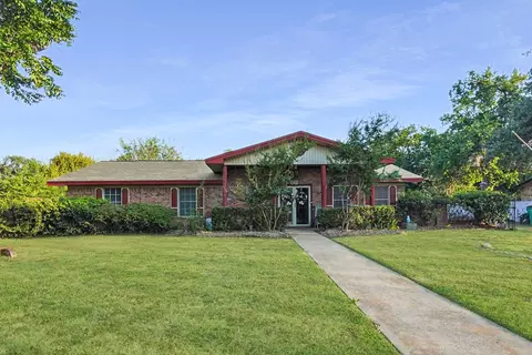 1555 W Hyman St, Stephenville, TX 76401