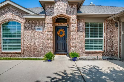5704 Creekway Dr, Argyle, TX 76226