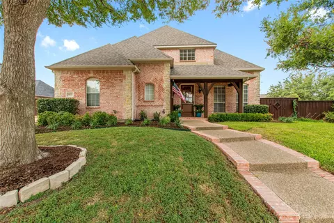 8029 Stonehill Dr, Plano, TX 75025