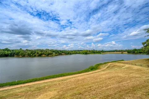 1305 S Lang Ave, Denison, TX 75020