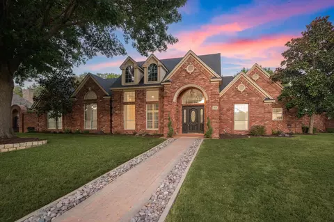 4126 Bentley Ct, Grapevine, TX 76051