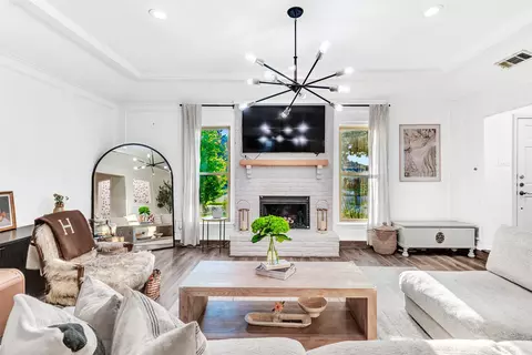 2100 Florence Dr, Plano, TX 75093
