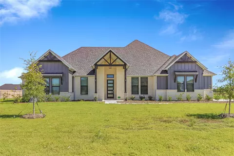 2241 La Escalero Ranch Rd, Waxahachie, TX 75165