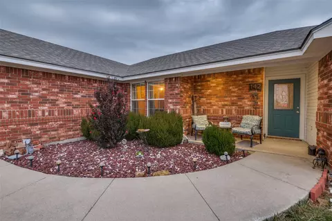 142 Valley Meadow Dr, Decatur, TX 76234