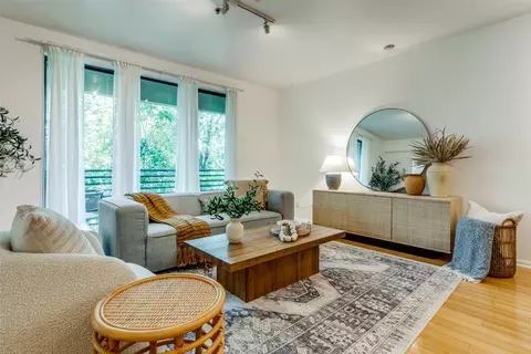 4111 Gilbert Ave #214, Dallas, TX 75219