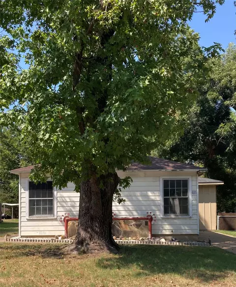 615 W Munson St, Denison, TX 75020