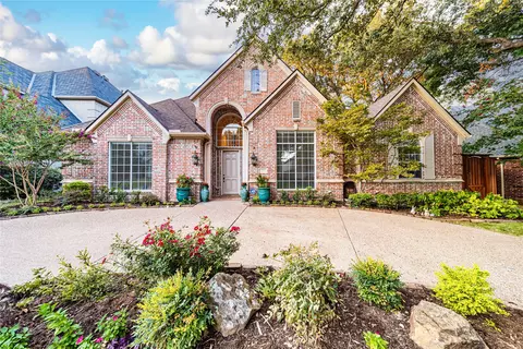 5315 Brandenburg Ct, Dallas, TX 75287