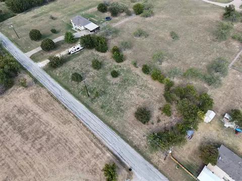 tbd Mckenzie St, Hillsboro, TX 76645