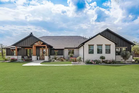 9650 Bluebonnet Dr, Scurry, TX 75158