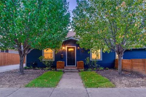 1411 Taft St, Dallas, TX 75208