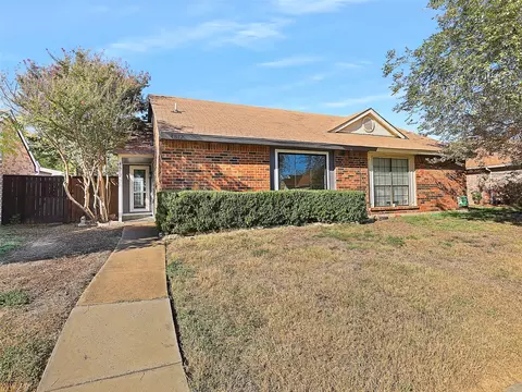 4612 Carr St, The Colony, TX 75056