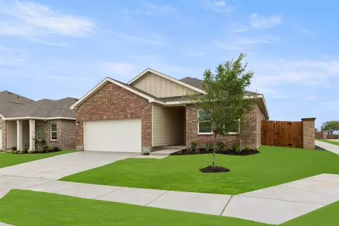 4941 Knob Dr, Fort Worth, TX 76179