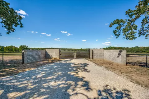 999 E Hickory Hill Rd, Argyle, TX 76226 photo 2