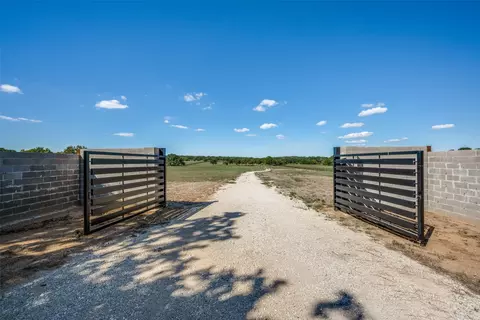 999 E Hickory Hill Rd, Argyle, TX 76226 photo 3