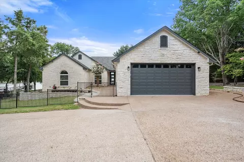 150 Stockton Pt, Kerens, TX 75144