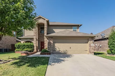 7169 Mohegan Dr, Fort Worth, TX 76179