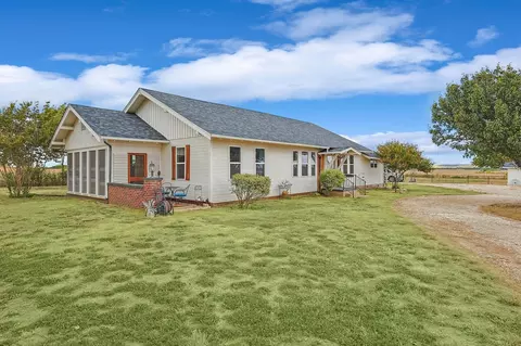 5899 Fm 67, Itasca, TX 76055