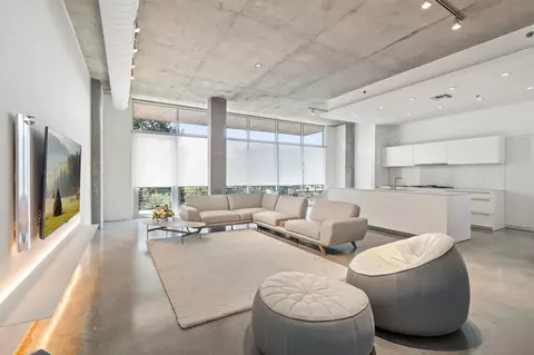 3030 Bryan St #305, Dallas, TX 75204