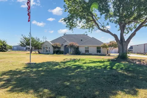 14324 Meadowland Cir, Newark, TX 76071