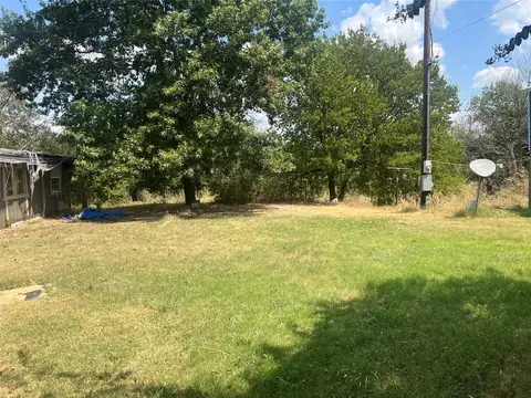 8712 Roaring Creek Rd, Joshua, TX 76058