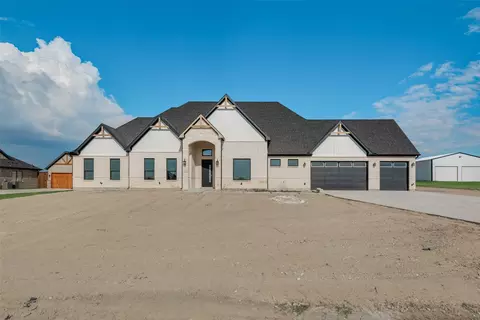 1221 Malone Dr, Royse City, TX 75189