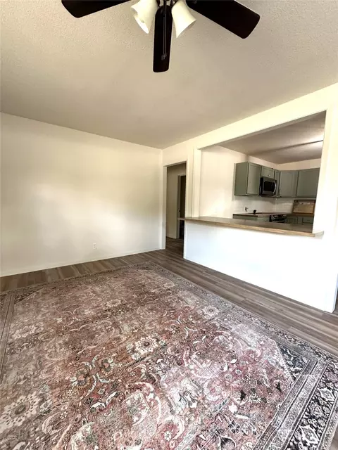 610 E Grand Ave, Comanche, TX 76442 photo 9