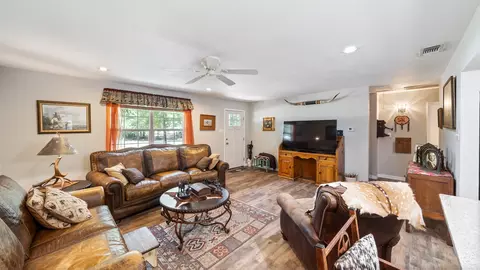 730 Cedarcrest Dr, Tool, TX 75143 photo 12