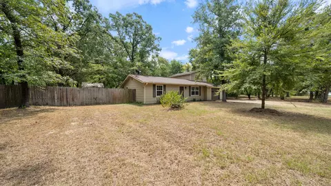 730 Cedarcrest Dr, Tool, TX 75143 photo 17