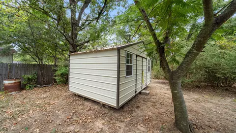 730 Cedarcrest Dr, Tool, TX 75143 photo 19