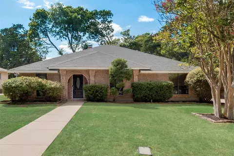1110 Valerie Dr, Cedar Hill, TX 75104
