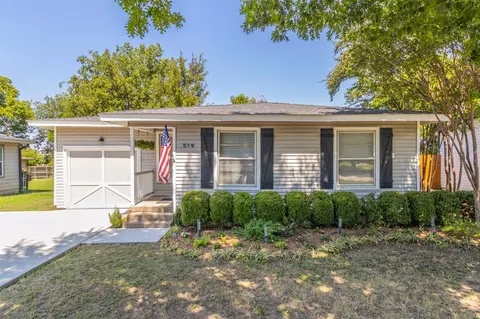 519 Circle Dr, Arlington, TX 76010