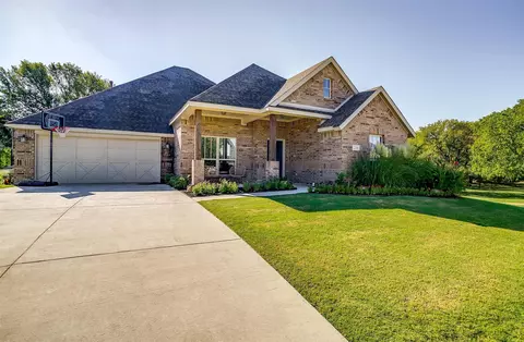 216 Blue Stem Ln, Aledo, TX 76008