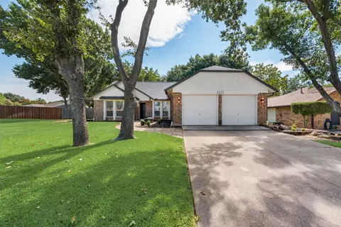 603 Tanbark Dr, Euless, TX 76040
