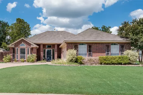125 Princeton Cir, Forney, TX 75126