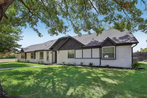 445 Cannon Ln, Highland Village, TX 75077