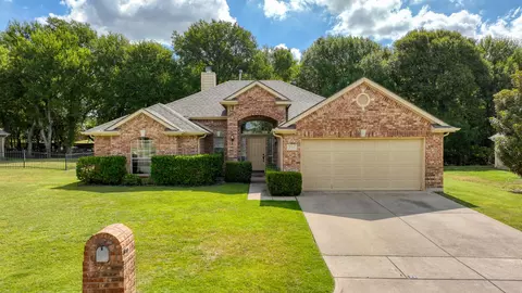 314 Mitchell Blvd, Weatherford, TX 76087