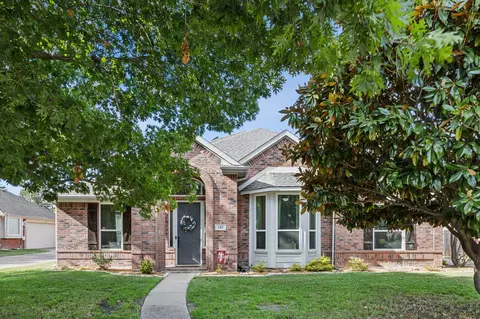 341 Sycamore Dr, Murphy, TX 75094