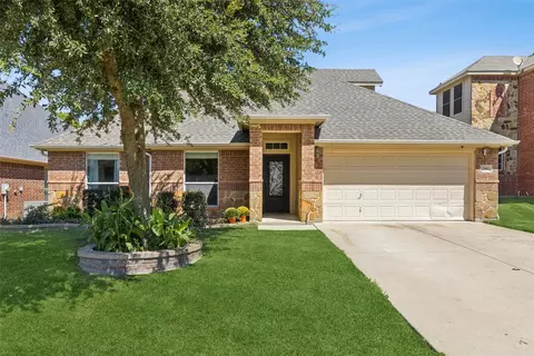 767 Peach Ln, Burleson, TX 76028