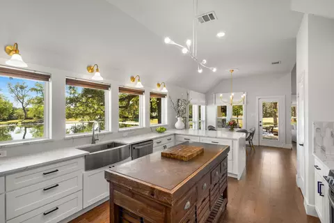 213 Forest Trl, Argyle, TX 76226