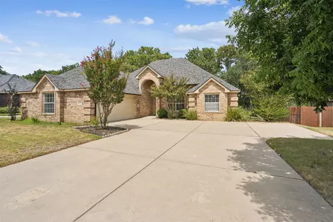 2029 Country Brook Dr, Weatherford, TX 76087