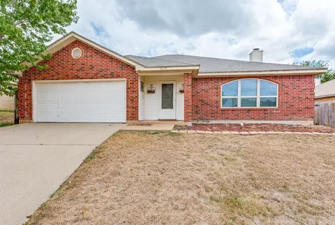 4804 Saint Thomas Pl, Fort Worth, TX 76135