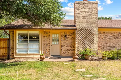 Exterior - 137 Nesmith Rd, Abilene, TX 79602 photo 4 of 14